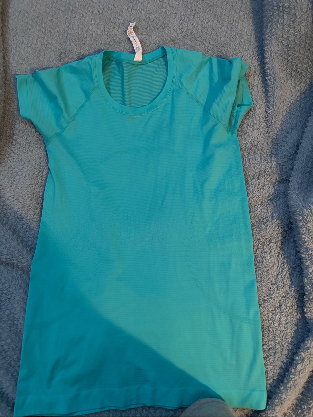 lululemon athletica Teal Short Sleeve Athletic Top